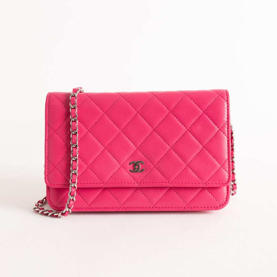 chanel leather chain bag